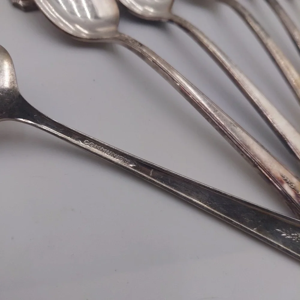 40s Community Oneida Plate MILADY Pattern Silverplate Flatware 47 Pcs Silverware